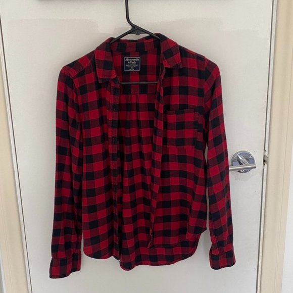 Abercrombie Red Plaid Flannel Button Up XS - Picture 1 of 2